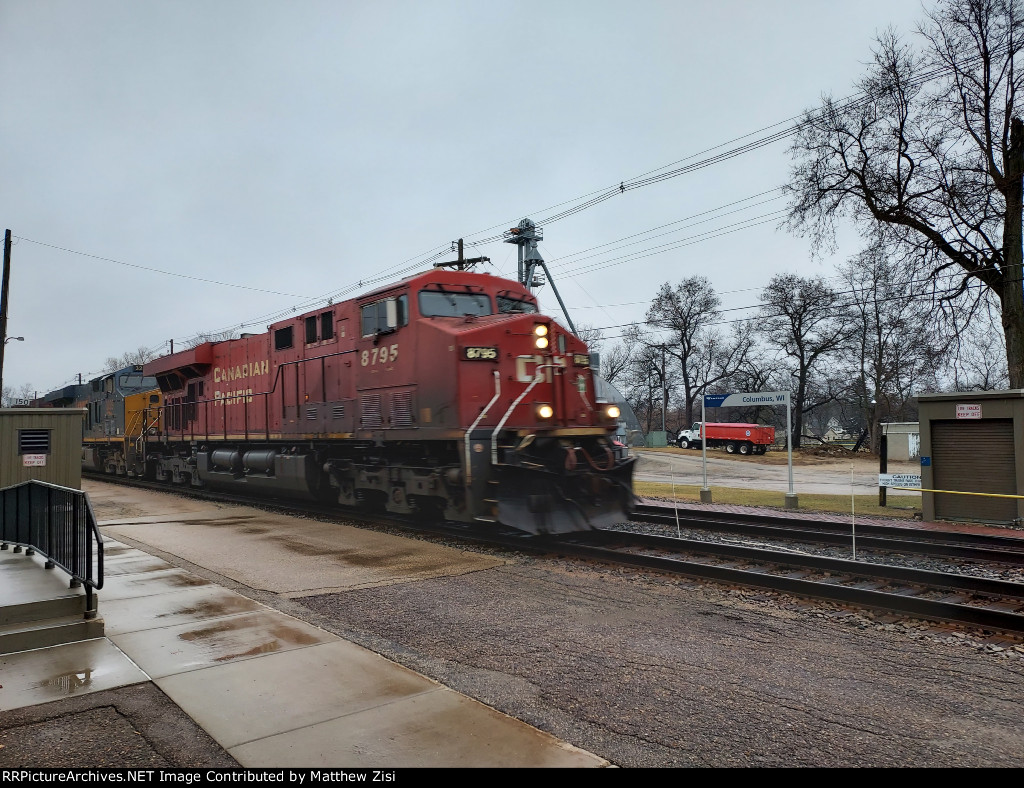 CP 8795 CSX 3239